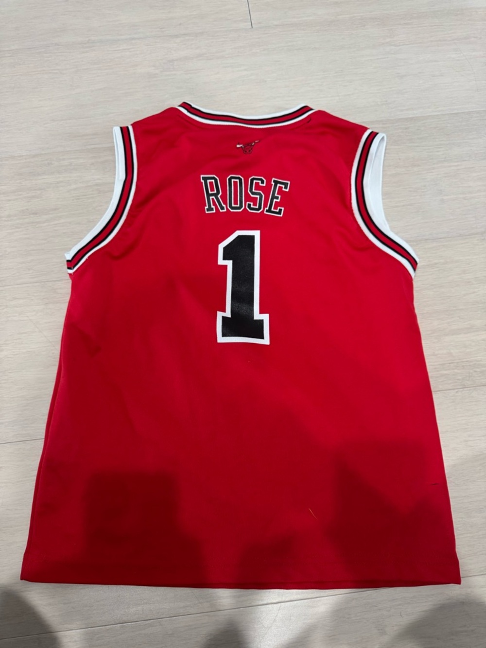 Derrick Rose Chicago Bulls Basketball Jersey - Boys Size M
